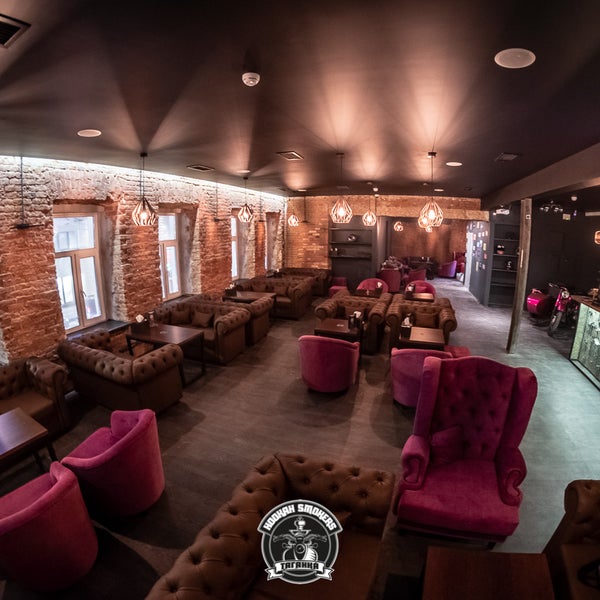 2/6/2019에 Hookah Smokers Lounge님이 Hookah Smokers Lounge에서 찍은 사진