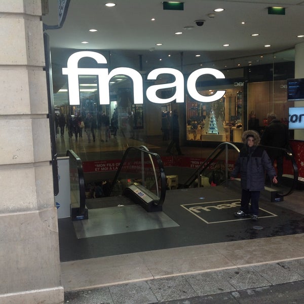 Photo taken at Fnac by Ioannis M. on 4/11/2013