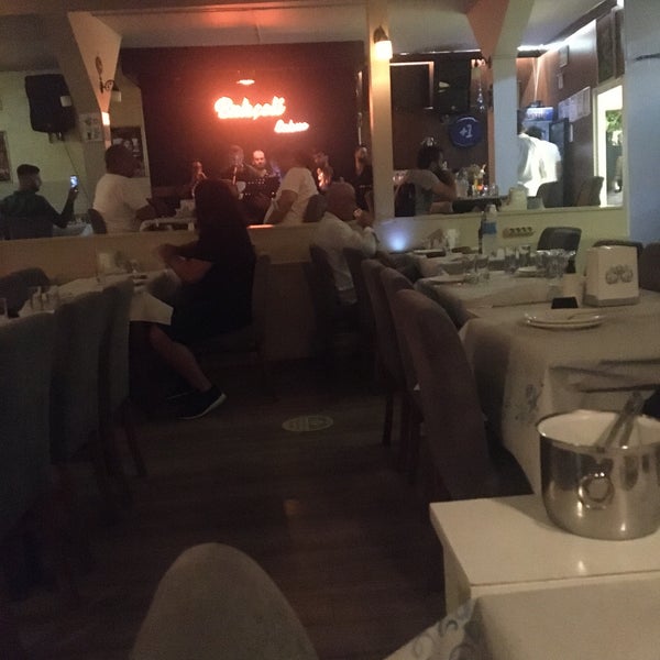 Foto scattata a Bahçeli Cafe &amp; Restaurant Avcılar da İbrahim il 8/3/2021
