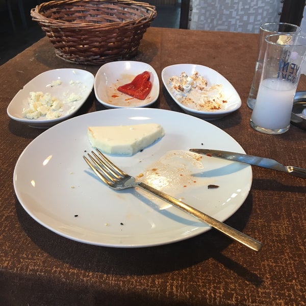 Foto scattata a Ataköy Bahçem Restaurant da İbrahim il 7/5/2019