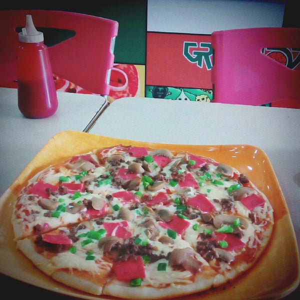 Lagro Greenjoy Pizza Quezon City District 5 Novaliches