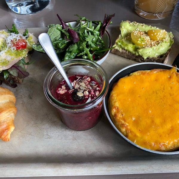 4/10/2019 tarihinde Rune S.ziyaretçi tarafından Bjerck Restaurant &amp; Bar'de çekilen fotoğraf