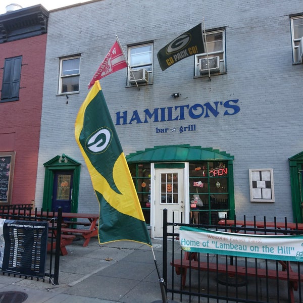 10/28/2018 tarihinde Nate M.ziyaretçi tarafından Hamilton&#39;s Bar &amp; Grill'de çekilen fotoğraf