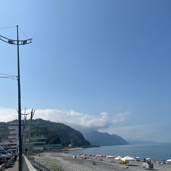Осенний пляж в Сарпи