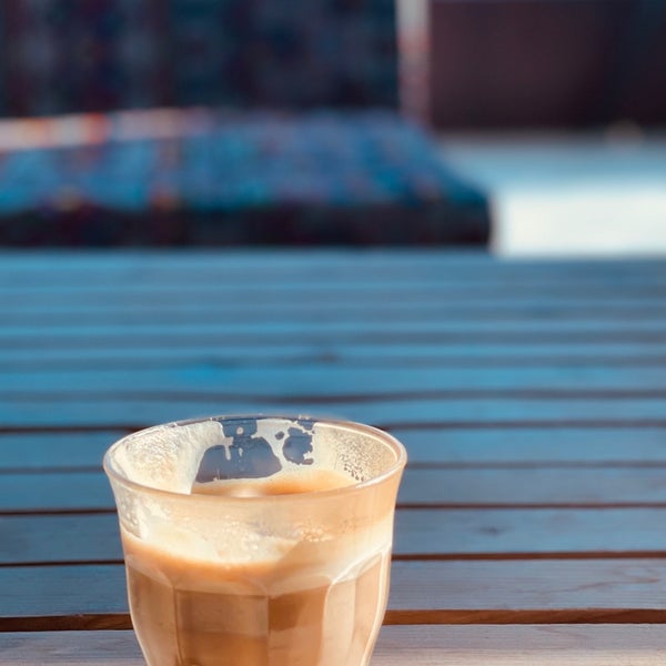 Foto tirada no(a) Avant Coffee Bar por Alwaleed D. em 11/23/2022