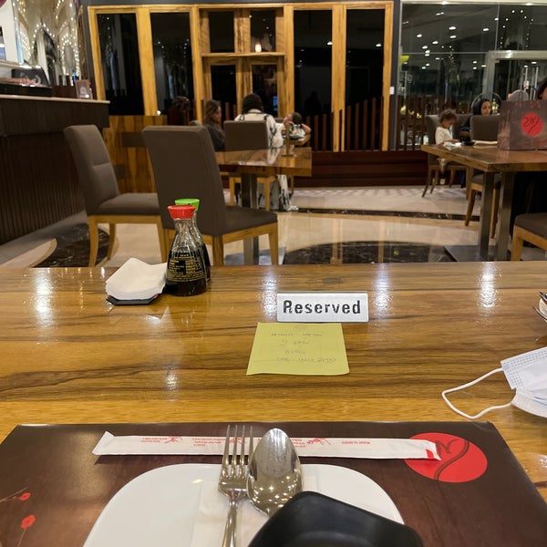 Foto diambil di Zn Restaurant oleh Closed pada 6/5/2021