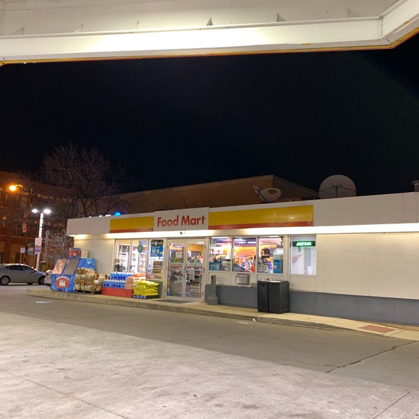 Photo taken at Shell by Jemillex B. on 12/6/2019