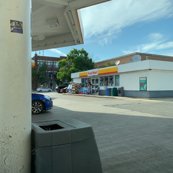 Photo taken at Shell by Jemillex B. on 8/9/2019