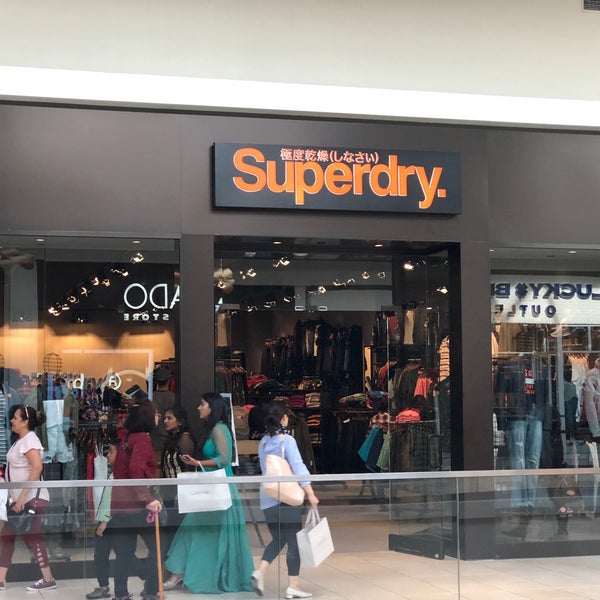 Superdry - Clothing Store in Rosemont