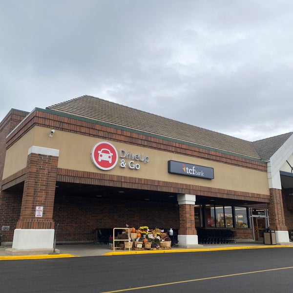 JewelOsco 2485 Howard St