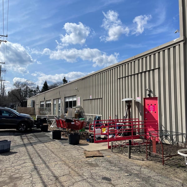 Upscale Rummage and Furniture Warehouse 801 E. Park Ave.