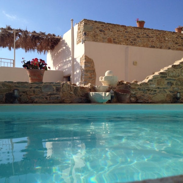 8/19/2014 tarihinde George A.ziyaretçi tarafından Cressa Ghitonia Village, Hotel, Sfaka'de çekilen fotoğraf