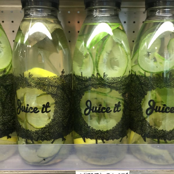 Juice Lab Juice Bar in PalaisRoyal