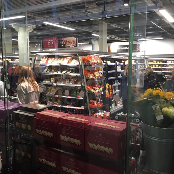 M S Simply Food Lebensmittelgeschaft