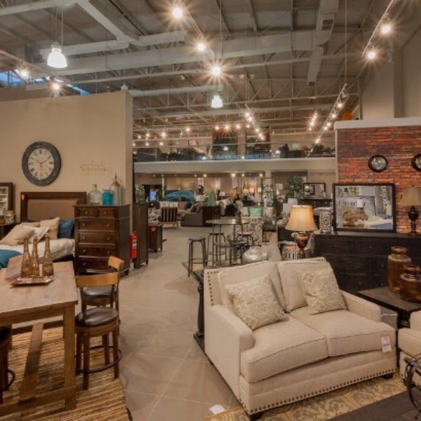Ashley Furniture Homestore Av Las Condes 12680