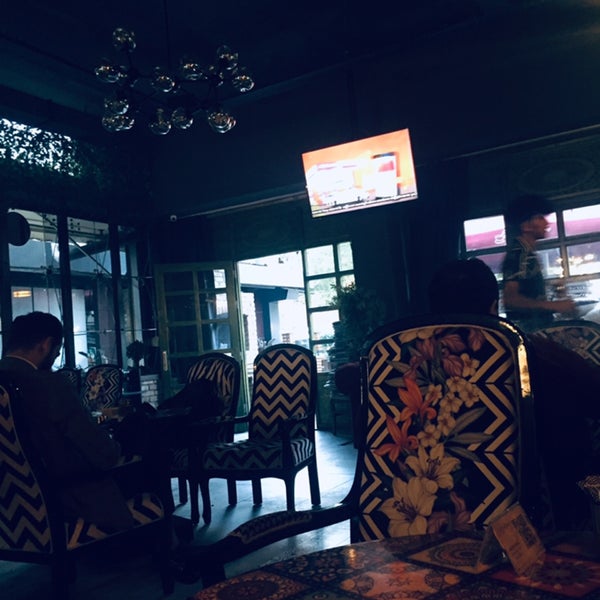 6/16/2021 tarihinde Yavuz Murat Y.ziyaretçi tarafından Kafedeyim Cafe'de çekilen fotoğraf