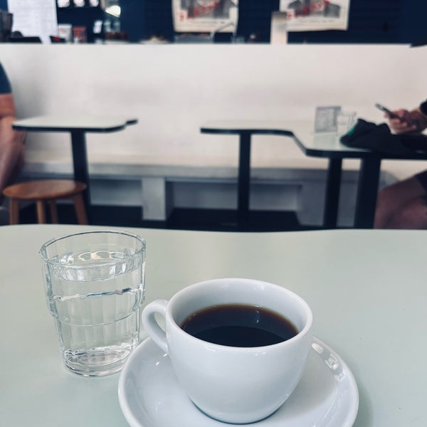 Foto tirada no(a) Satan&#39;s Coffee por A .. em 5/8/2022
