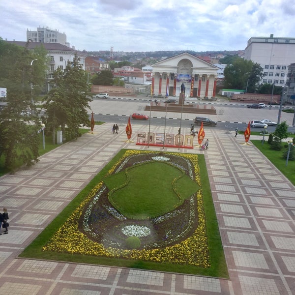 Мэрия новороссийска. Новороссийск ул советов 18. Администрация города новороссийска. Мо г новороссийск. Администрация новороссийска фото.