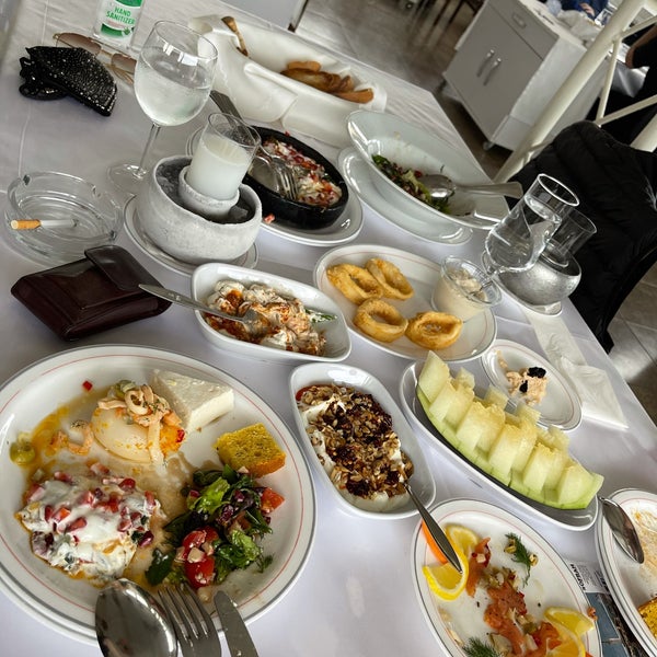 Foto diambil di Sofram Balık Restaurant oleh Yasemin A. pada 6/4/2021
