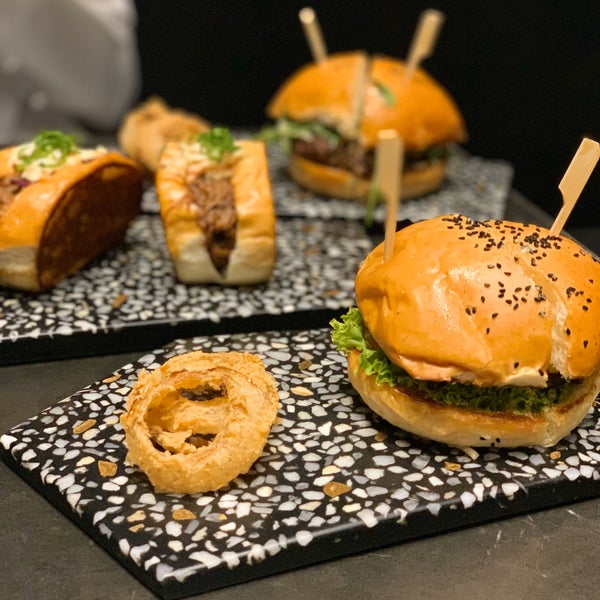 Photo taken at Gourmet Burger by Naif on 10/12/2019