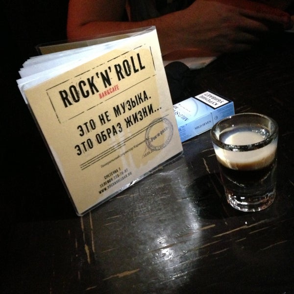 Снимок сделан в Rock&#39;n&#39;Roll Bar пользователем Denis G. 4/13/2013