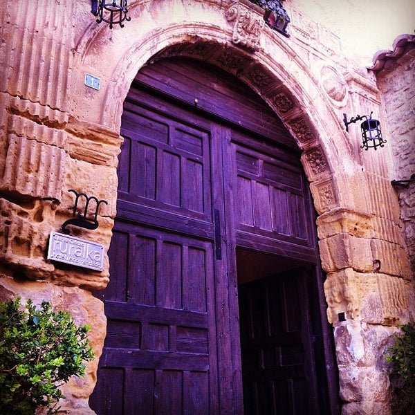 Photo taken at El Convent 1613 by El Convent 1613 h. on 3/19/2014