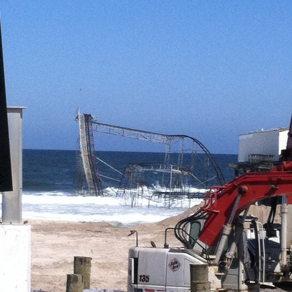 5/4/2013 tarihinde Lee J.ziyaretçi tarafından Casino Pier &amp; Breakwater Beach'de çekilen fotoğraf