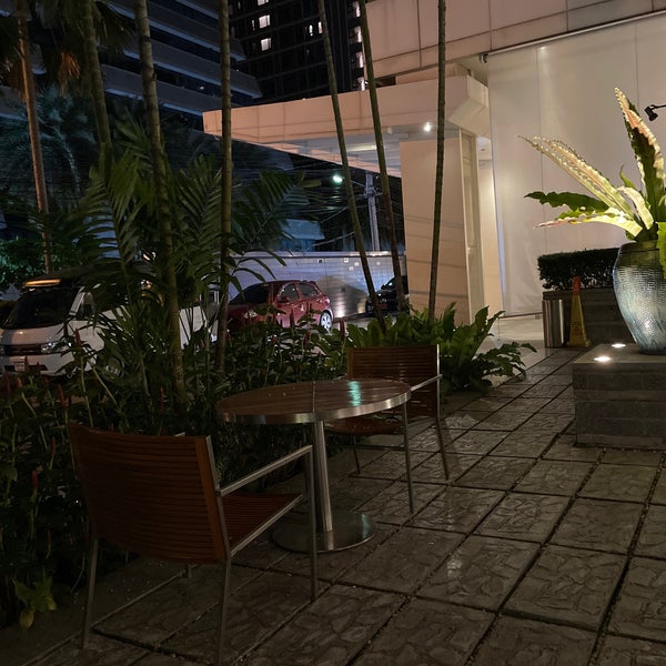 รูปภาพถ่ายที่ Courtyard by Marriott Bangkok โดย 🎈AN 🎈 เมื่อ 8/7/2022