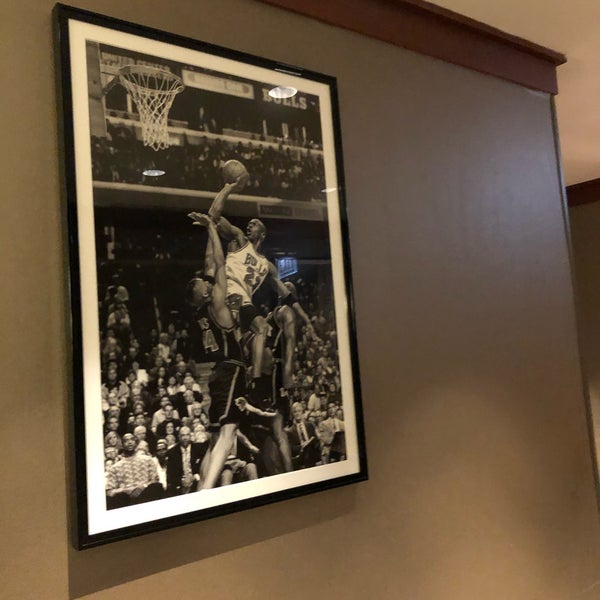 Photo taken at Michael Jordan&#39;s Steak House Chicago by Jessica L. on 10/17/2019