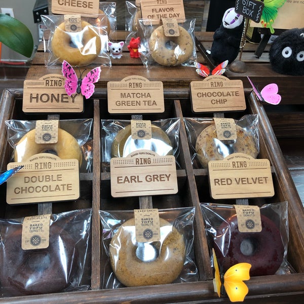 Photo taken at Ring Baked Tofu Donuts by Jessica L. on 5/19/2019