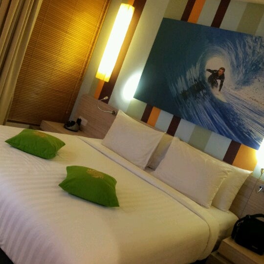 Foto tomada en Bliss Wayan Hotel  por IniAsniew C. el 10/22/2012