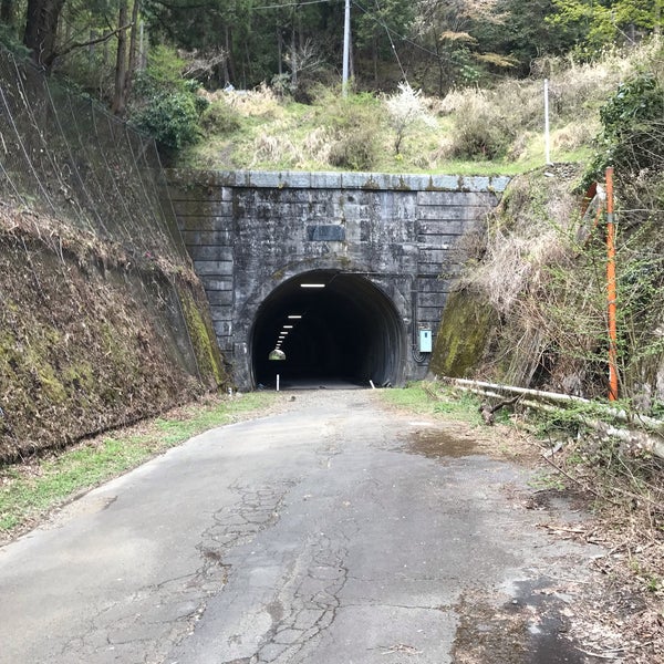Photos At 旧吹上トンネル 青梅 0 Tips Photos At 旧吹上トンネル 青梅 0 Tips