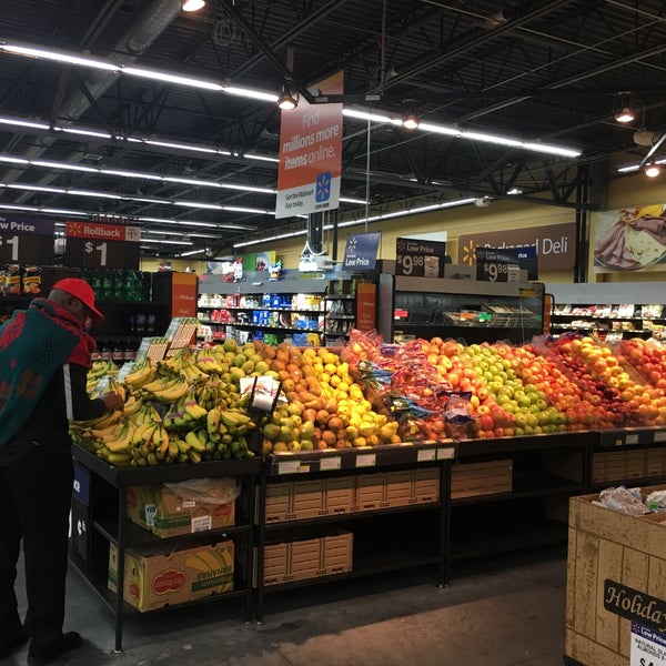 Walmart Neighborhood Market Grocery Store in Orlando