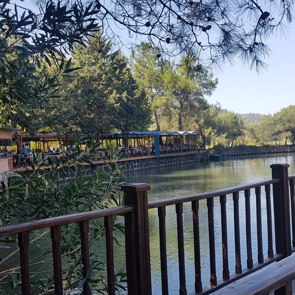 10/13/2019 tarihinde 🏹şansal ş.ziyaretçi tarafından Saklı Göl Restaurant &amp; Nature Club'de çekilen fotoğraf