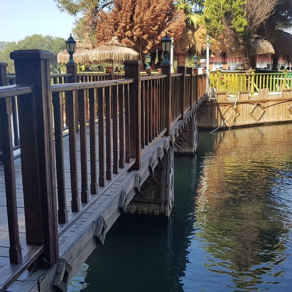 Foto tirada no(a) Saklı Göl Restaurant &amp; Nature Club por 🏹şansal ş. em 10/13/2019