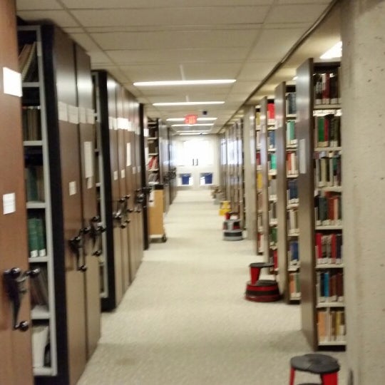 Университетская библиотека в йене. Научно техническая библиотека сгту. Химия библиотека. Библиотека нгуэу. Научная библиотека тгу шабурова.