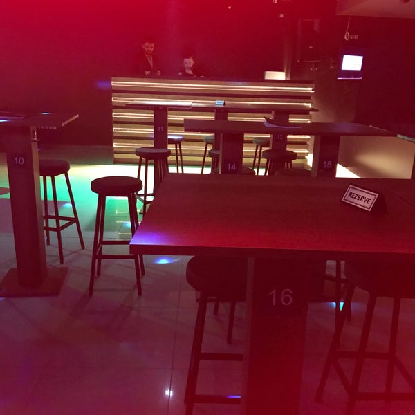 Foto tomada en Doremi Karaoke Bar  por Fatih K. el 2/23/2019