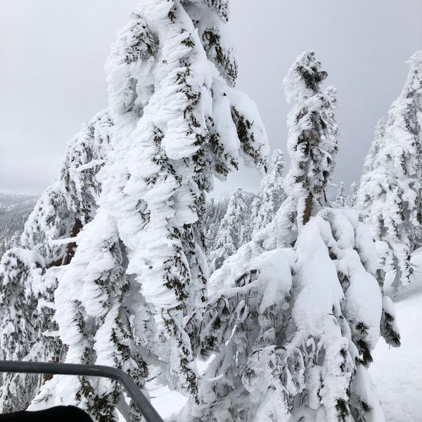 Das Foto wurde bei Homewood Ski Resort von Scarlett L. am 4/10/2019 aufgenommen