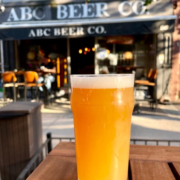 Photo prise au Alphabet City Beer Co. par Adam A. le11/9/2021