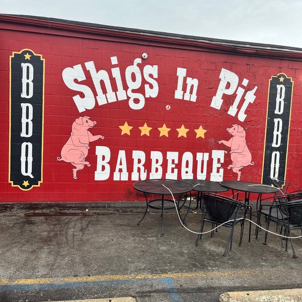 Photo taken at Shigs In Pit BBQ by Mark A. on 1/16/2023