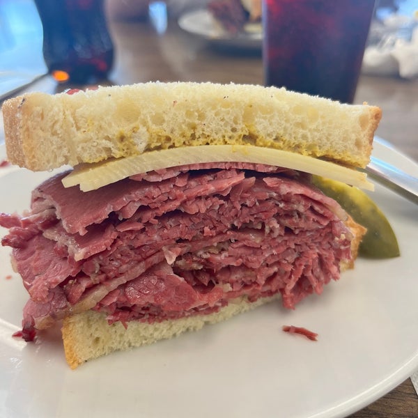 Photo taken at Shapiro&#39;s Delicatessen by Mark A. on 6/8/2023