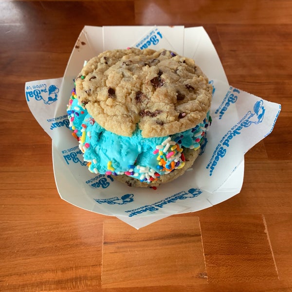 Photo taken at The Baked Bear by Carley H. on 12/21/2019