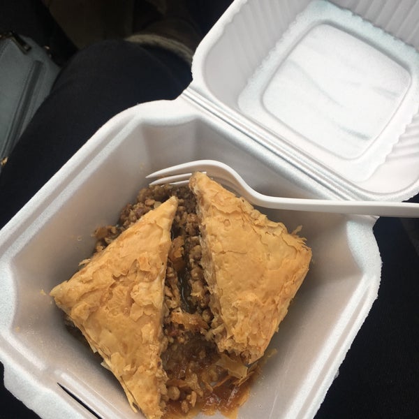 Yianni's Gyros Place 12 tips