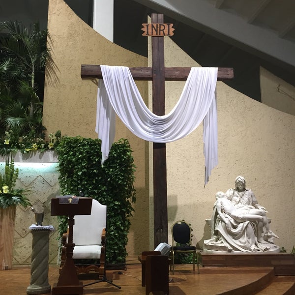 Das Foto wurde bei Parroquia de Cristo Resucitado von Rocio A. am 4/17/2017 aufgenommen
