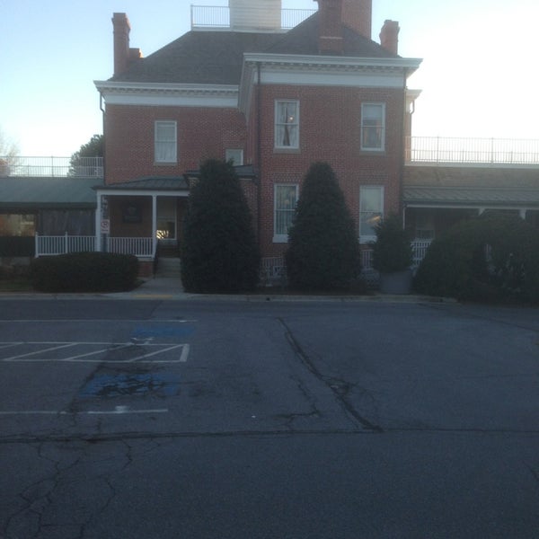 Photo taken at Kentlands Mansion at Arts on the Green by Scott A. on 1/19/2013