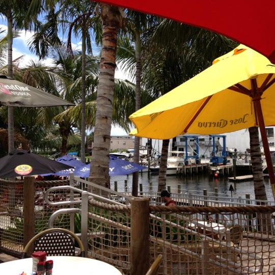Frigates Seafood Restaurant in North Palm Beach