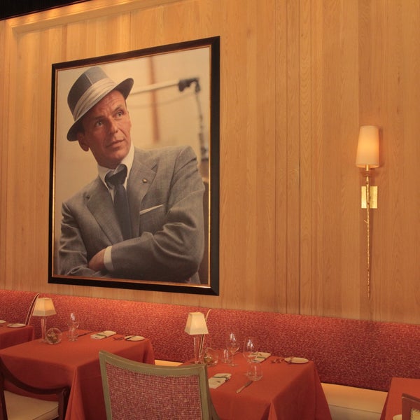 Foto diambil di Sinatra oleh Michael F. pada 6/24/2015