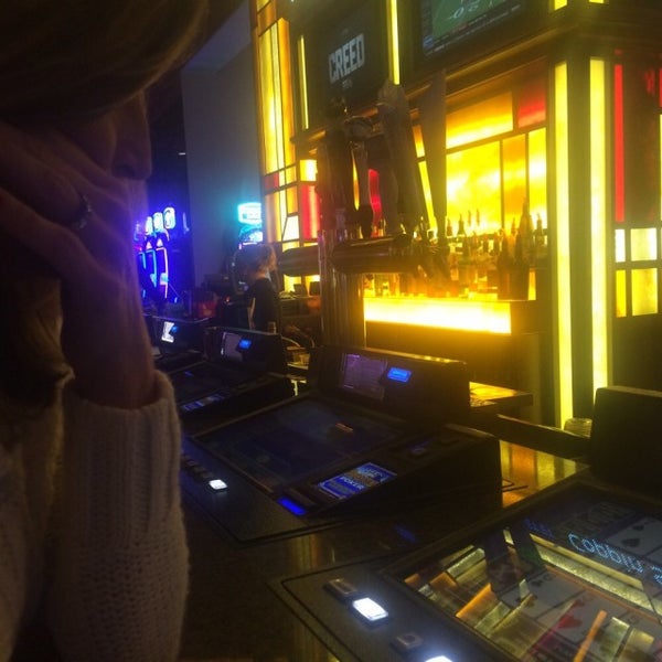Photo prise au Rocky Gap Casino Resort par Dave W. le12/28/2015