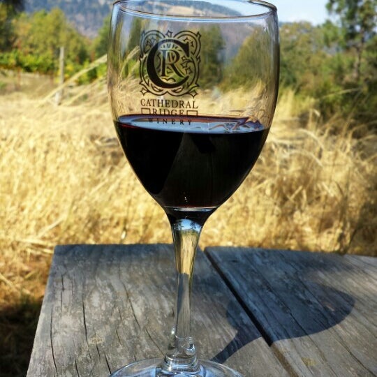 Photo taken at Cathedral Ridge Winery by Litany B. on 9/12/2015