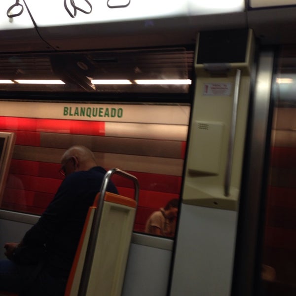 Photo taken at Metro Blanqueado by Felipe E. on 1/14/2014